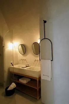 Porto Fira Villas Hotel
