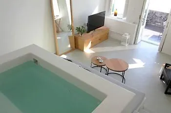 Porto Fira Villas 4* Fira (Santorini)