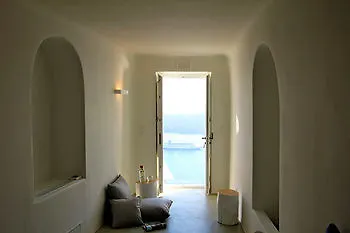 Porto Fira Villas